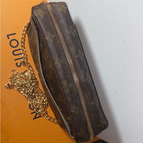 Authentic Louis Vuitton Monogram Compiegne Bag - Picture 6 of 17